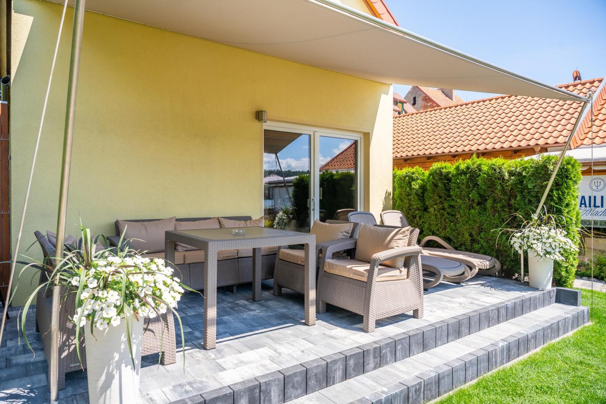 Promenada Apartamenty I Domek Nad Jeziorem Mikołajki 外观 照片